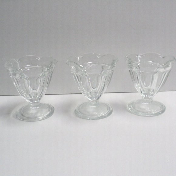 3 Vintage Anchor Hocking Footed Clear Tulip Sundae/Dessert Glass Dishes 4.5 Oz. - Picture 1 of 5